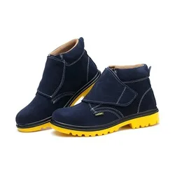 green colour sport safety shoes