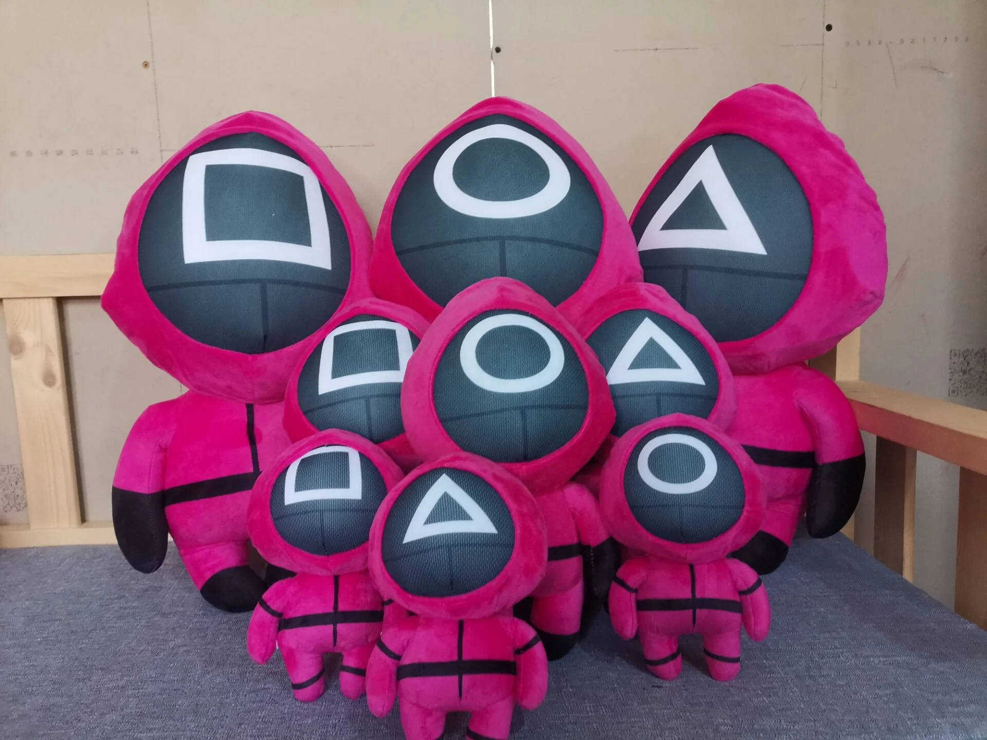 Yiwu Factory Promotional Animated Custom Embroidery Stuffed Animal Doll Crane Machine Soft Plush Toys Dolls And Skin