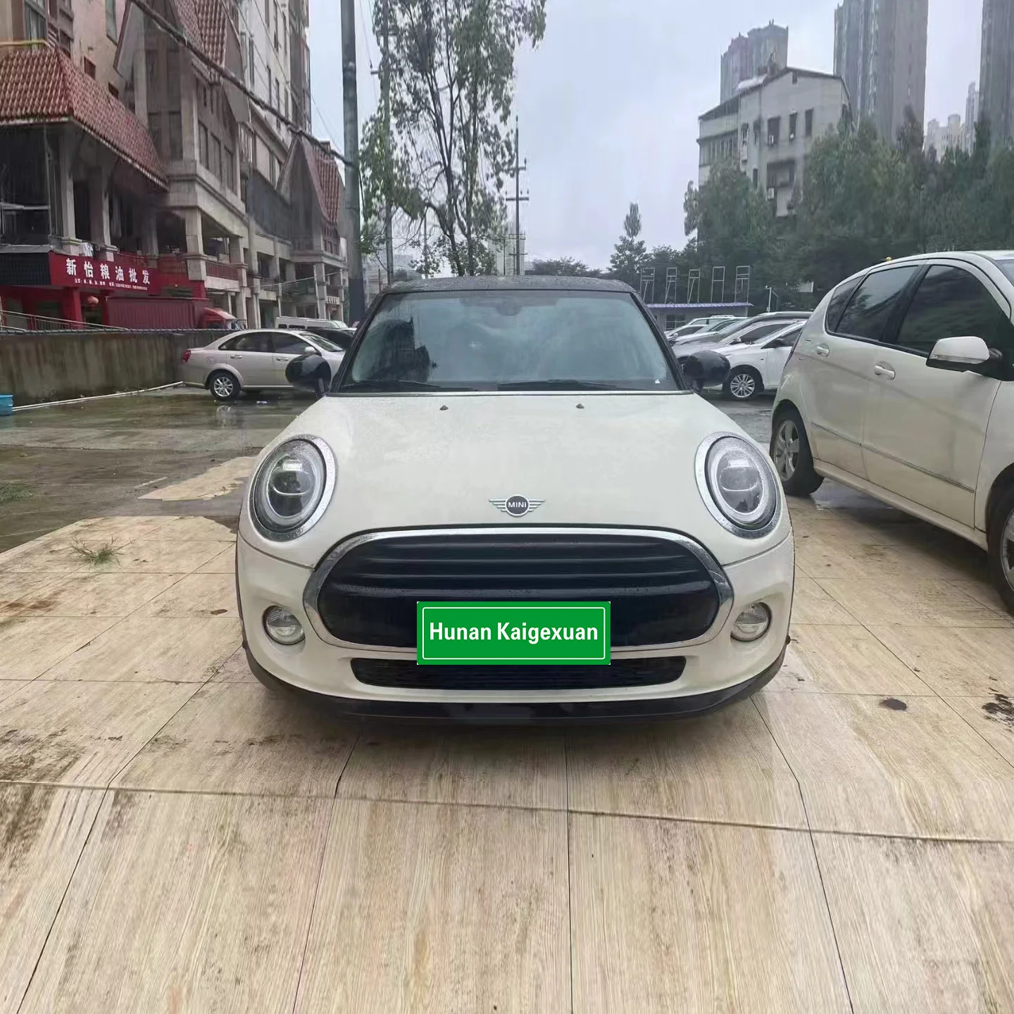Mini 1.5t Cooper 3 Doors 4 Seats Second-hand Cars Used Car for Sale 2019 LED Electric Leather Turbo Multi-function Automatic SUV
