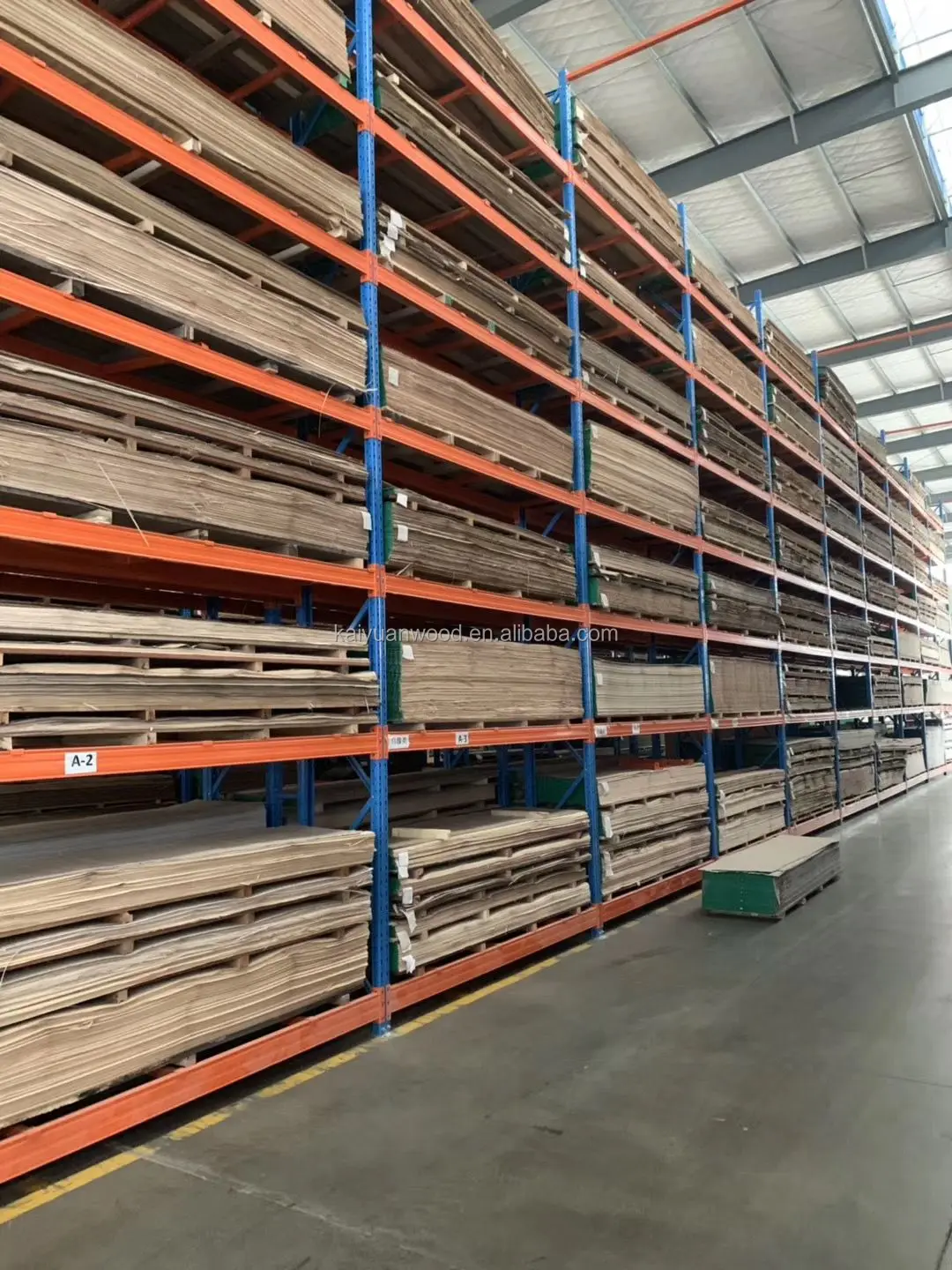 100% оригинальная заводская цена 0 15-3 мм Восстановленный шпон из древесного шпона