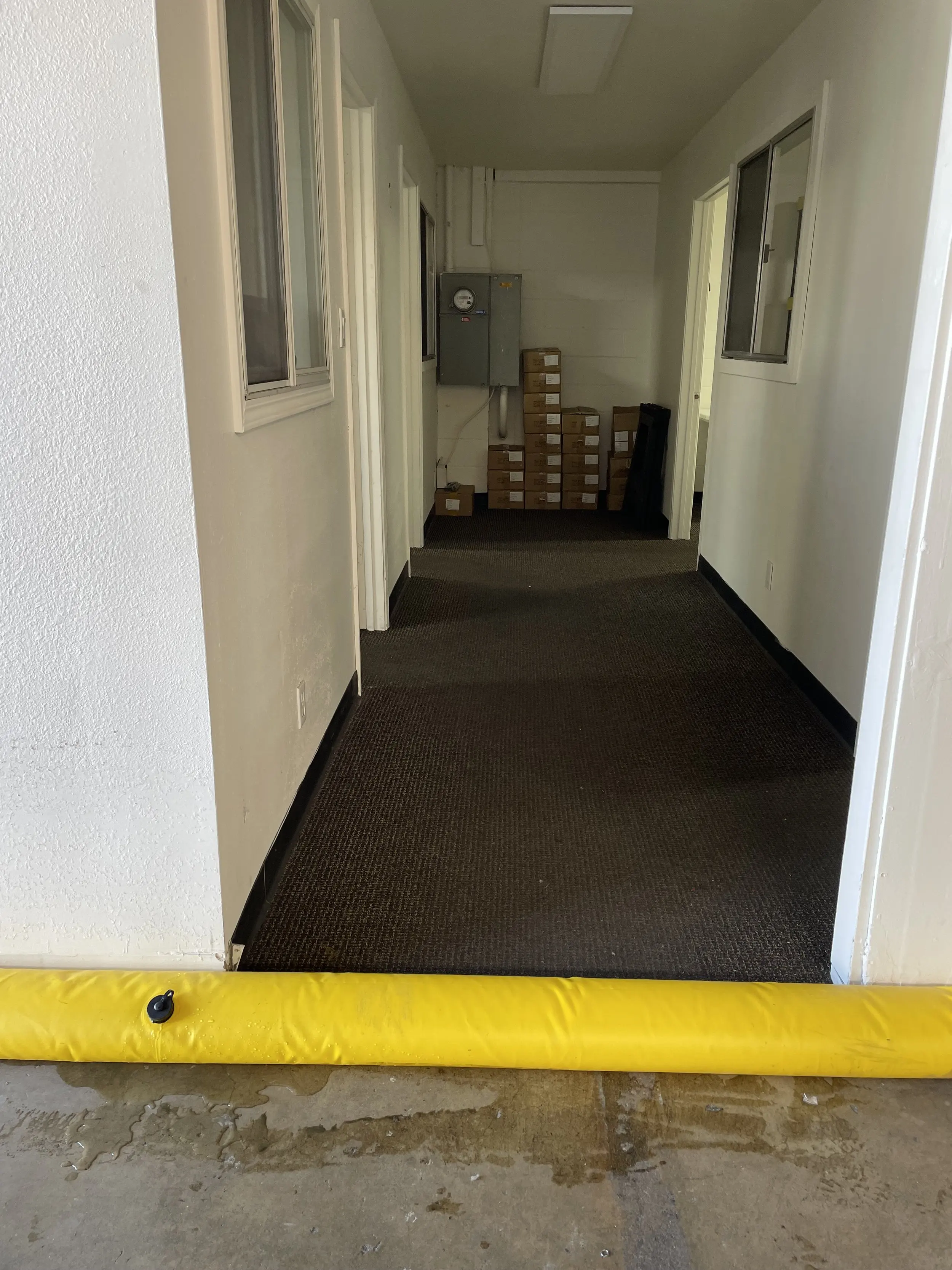 Manufacturer PVC Coated Tarpaulin Fabric For Water Filled Flood Diversion Barriers