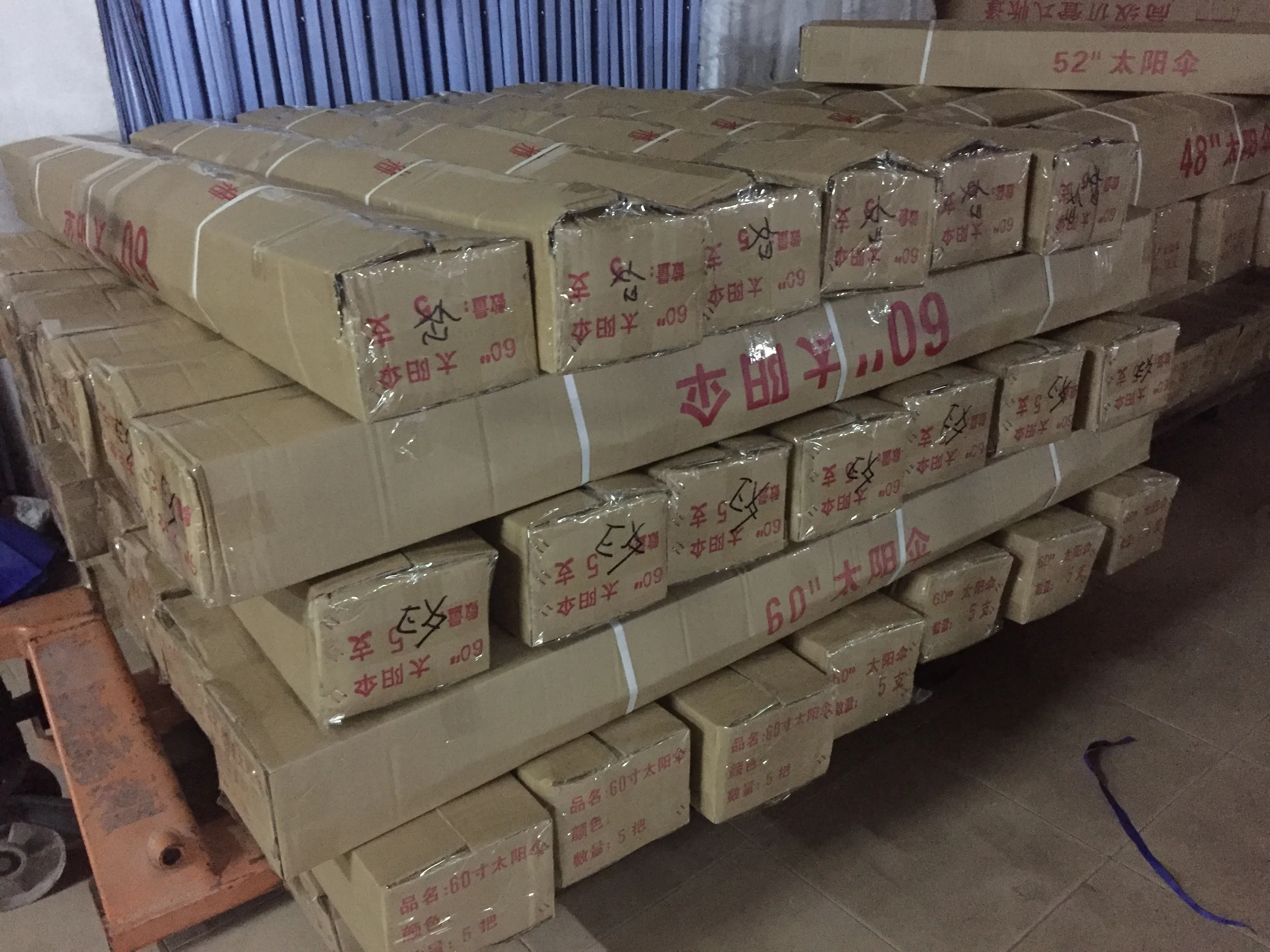 High quality advertising outdoor Sun protection Polyester /Oxford custom logo beach umbrella