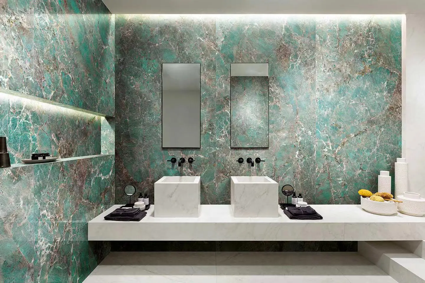 Jungle  Green Rock Board 1200X2400 Porcelain slab Bright TV Sofa Background Dining Table Countertop-Sintered Stone Product