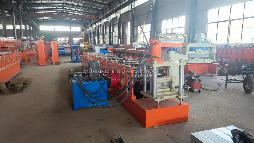 Panama 2022 year Steel galvanized C purlin metal beam roll fomring machine
