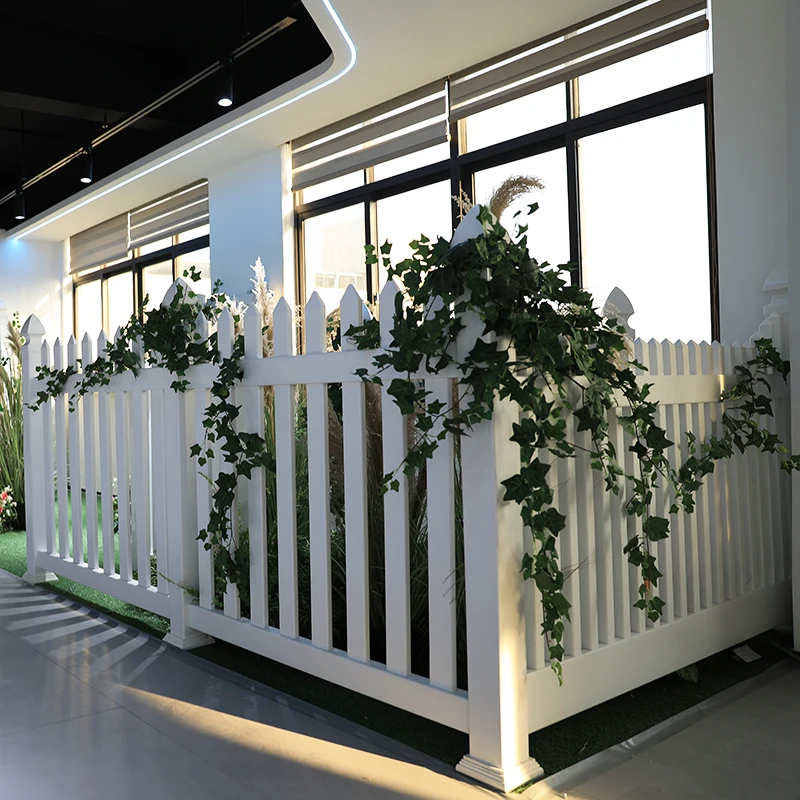 Hot selling of picket fence easy to assemble and disassemble in residential garden base outdoor picket fence panels