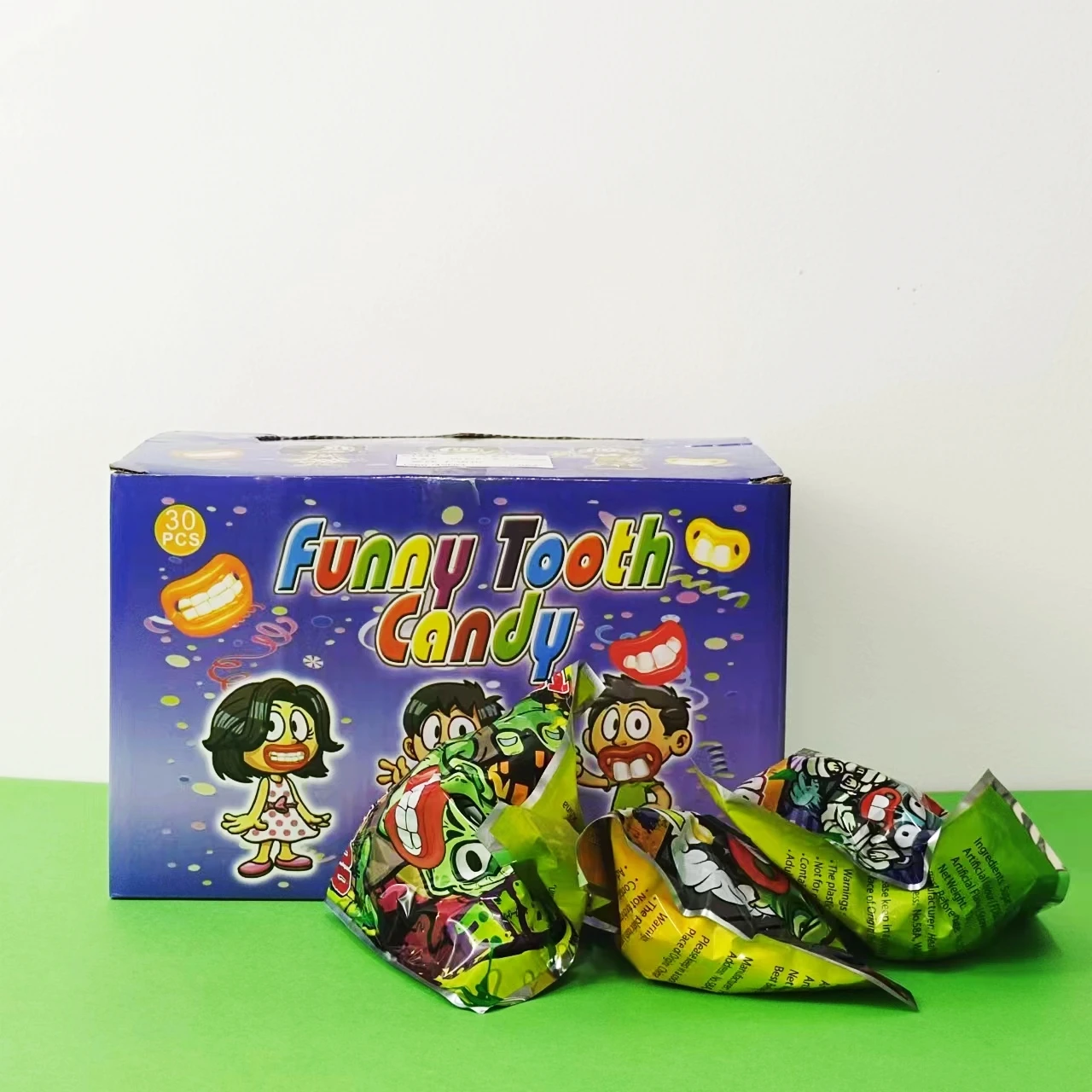 Candy manufacturers wholesale toys for kids Halal diamond rings hard lollipops new candy funny tooth candy