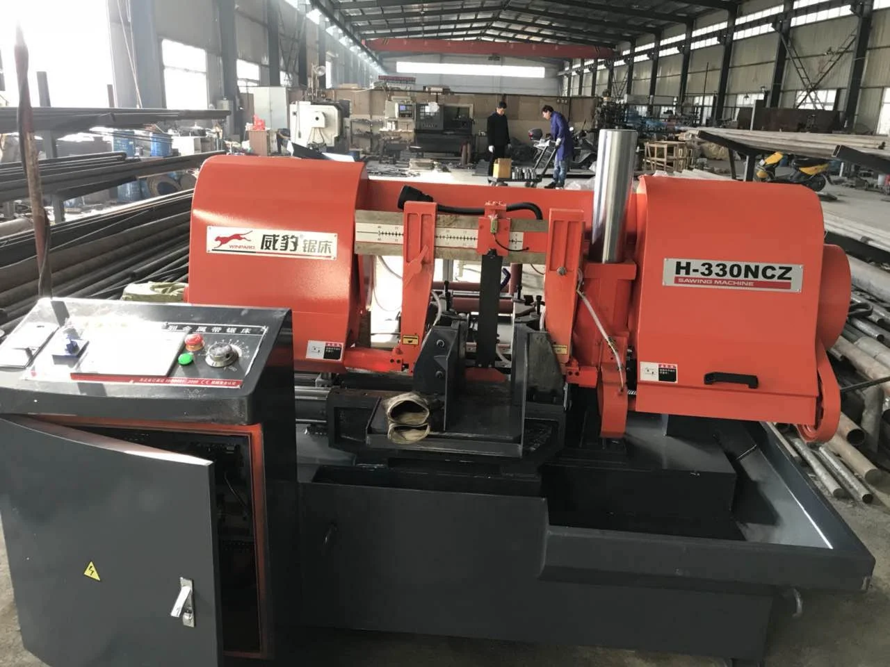 AUTOMATIC BAND SAW MACHINE H-330NC with delta PLC
