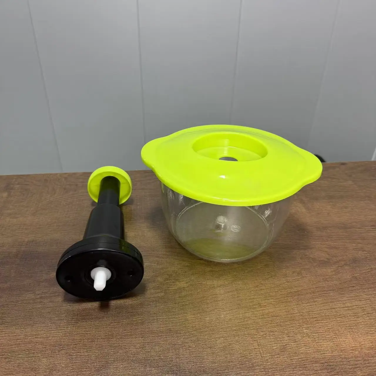 2024 High-Value Mini Portable Food Processor Manual Cooking Machine With Slicing Kneading Dough Pureeing Functions for Home Use