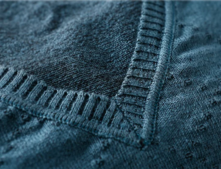 Natural Hemp Fabric Men Knitted V-neck Sweatshirts Sweaters