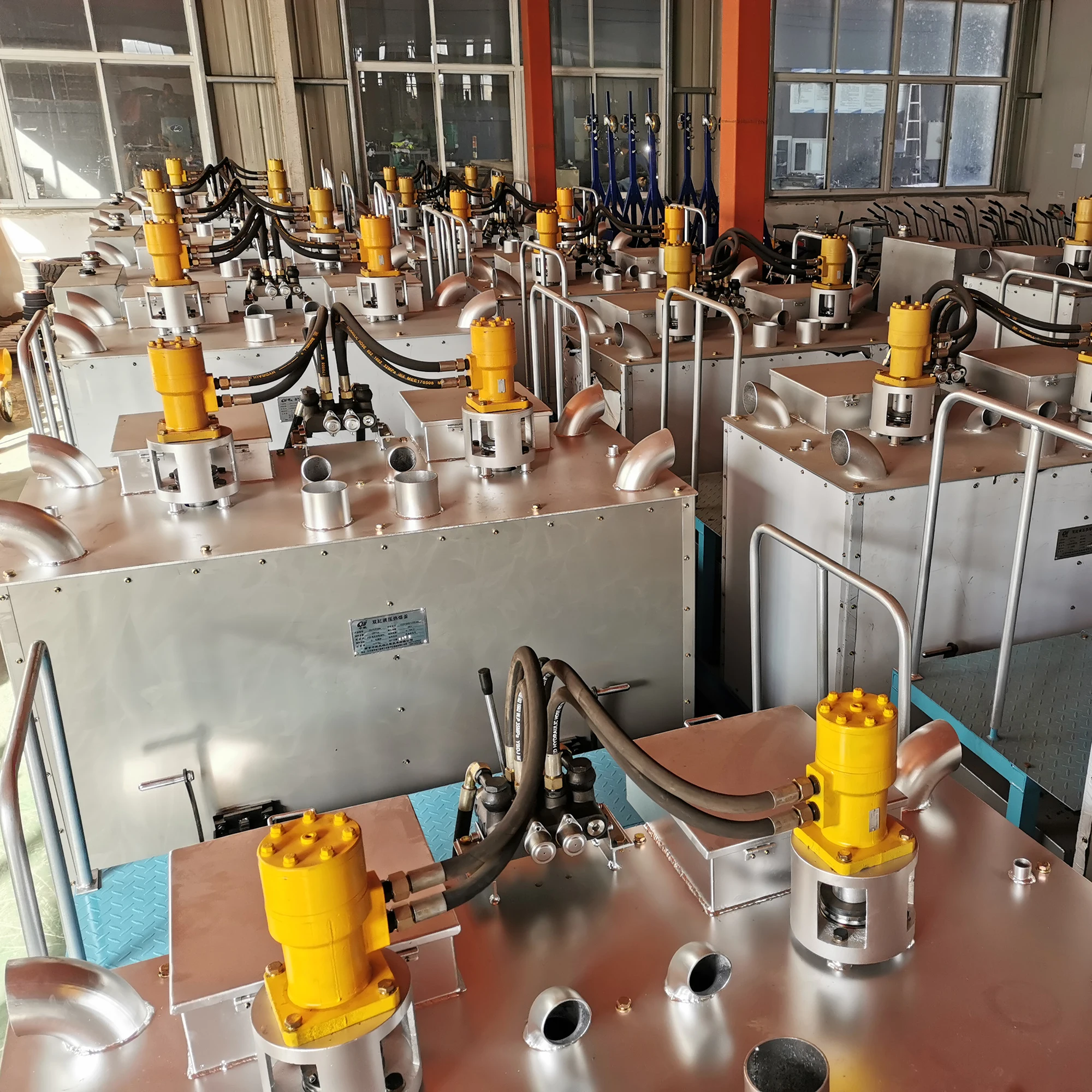 Low Price Hydraulic Single-cylinder Hot Melt Paint Melting Pre-heater Kettle