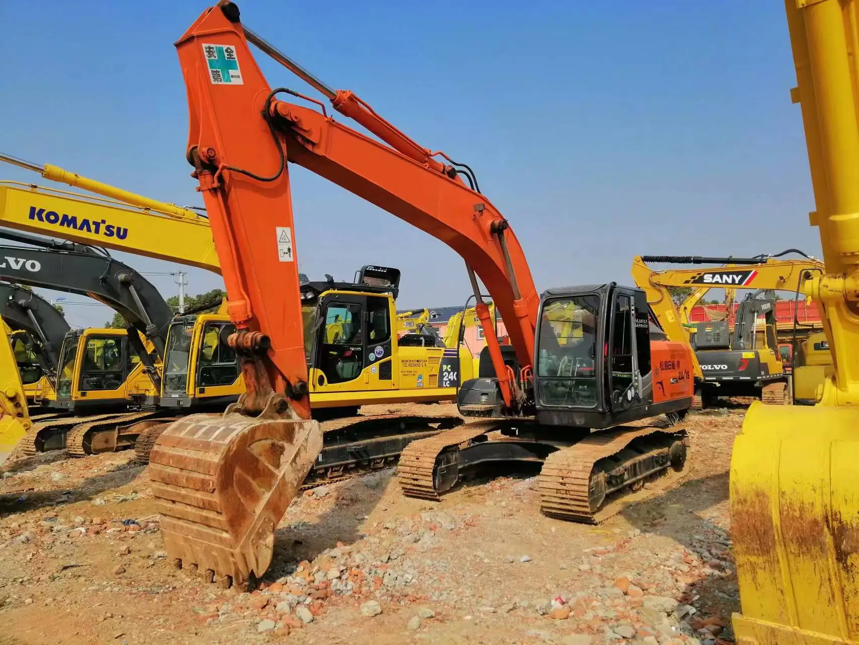 Powerful and efficient Used HITACHI EX200-3 EX200 EX120, Hitachi 60 120 200 for sale , Hitachi surplus japan