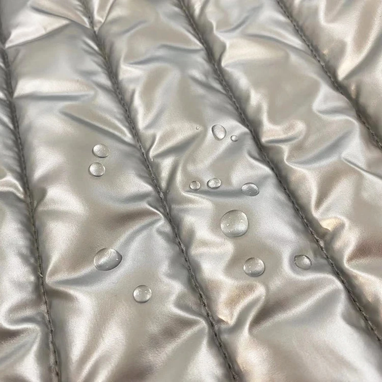 Polyester pongee fabric waterproof quilted warmth keeping fabric padding quilted fabric