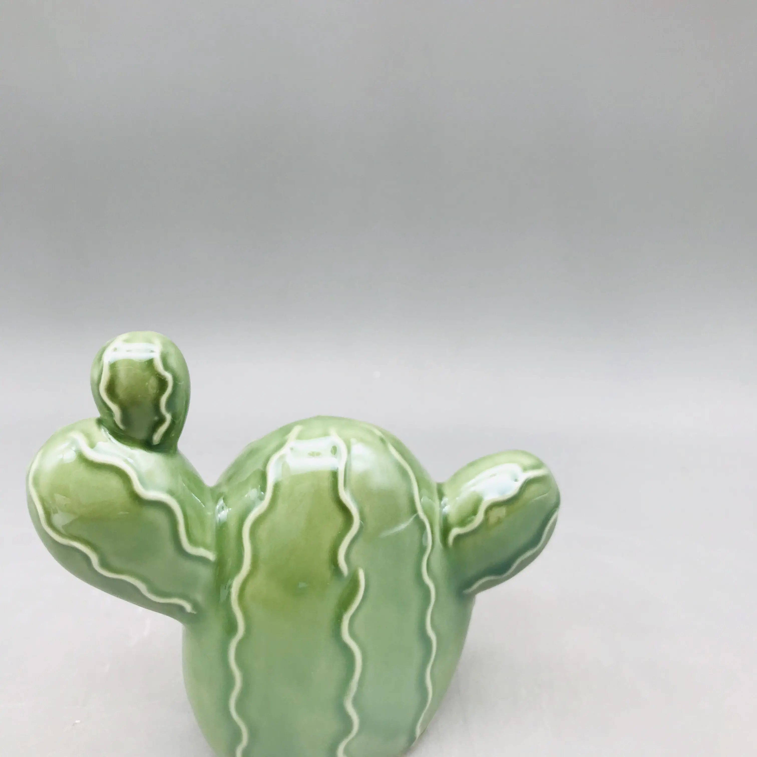 OEM service small plated green porcelain cactus ceramic