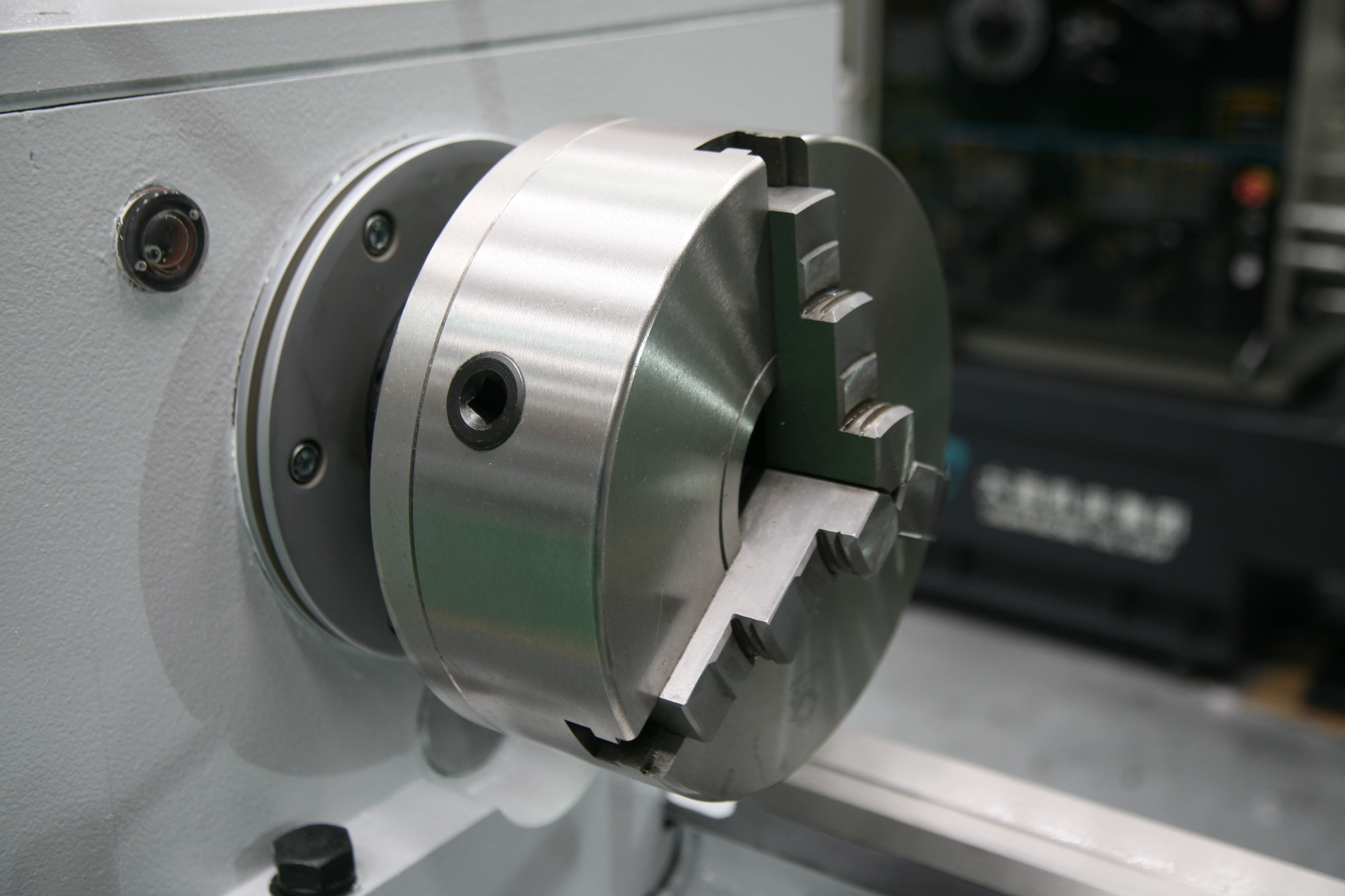 
High Precision Benchtop Digital Variable Speed Metal Lathe Mini Lathe 750w with Cheap Price 