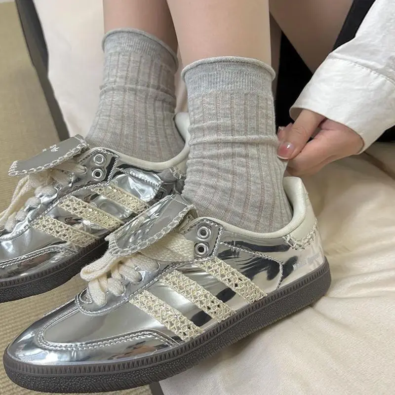 Hot Sale Summer Female Korean Version Socks Thin Solid Color Breathable Mesh Roll Edge Socks