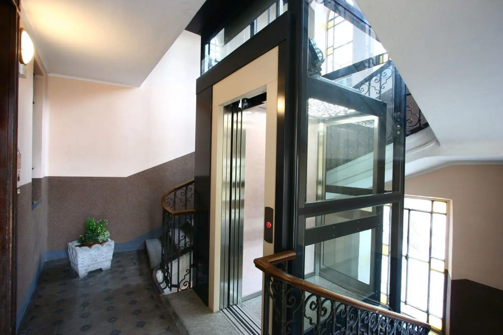 Residential Passenger Outdoor Elevator Gearless Traction Equipment Machine Lift Brands Home Elevators in