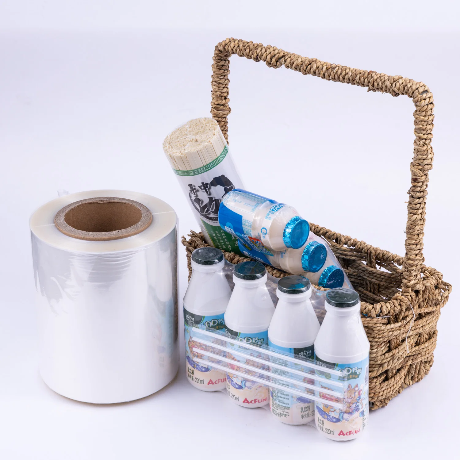 Customized POF heat shrink film roll for packing plastic bottle.