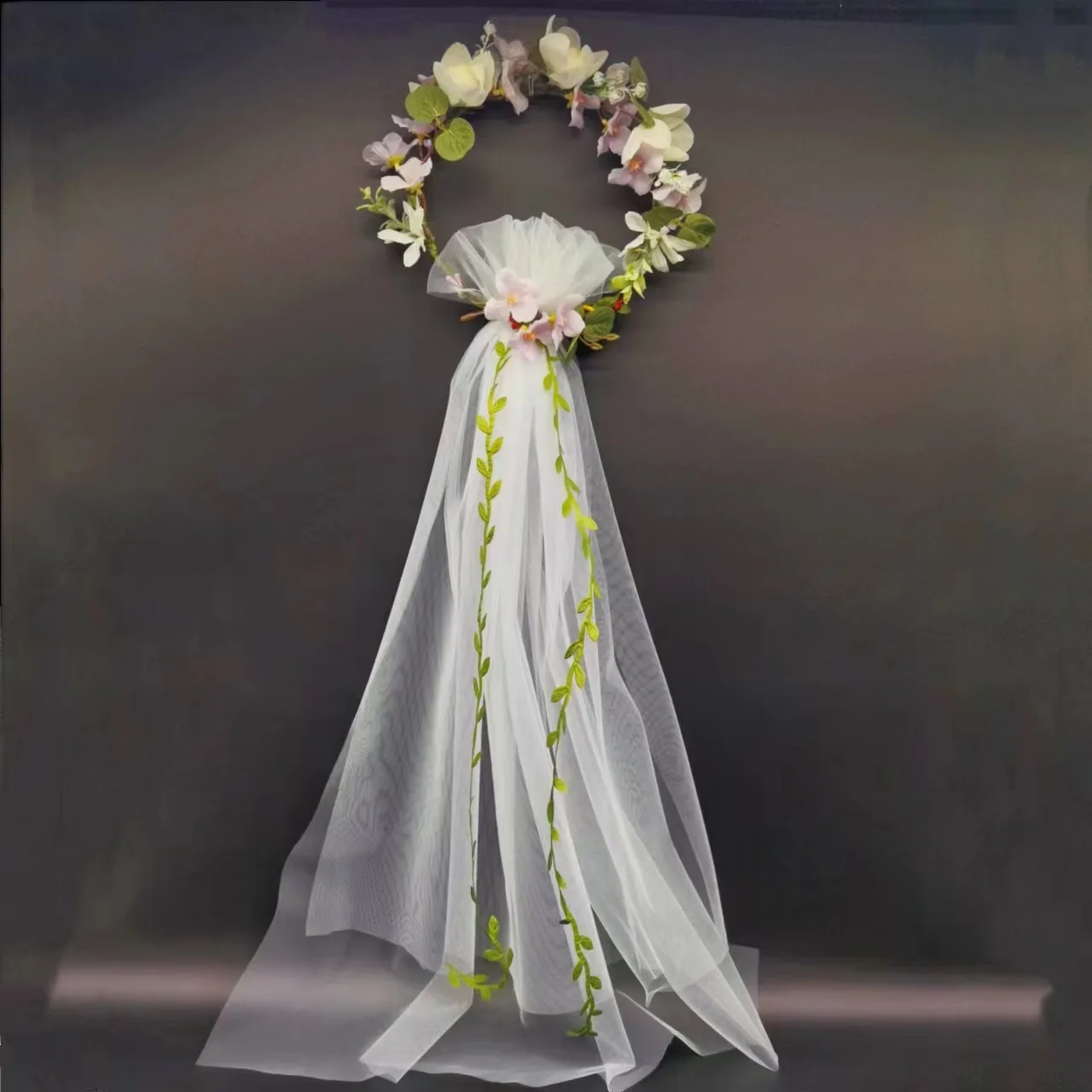 Europe and the United States Wreaths Bridal Gauze Handmade Rattan Veil Photo Sensen Tied Wreaths Headdress