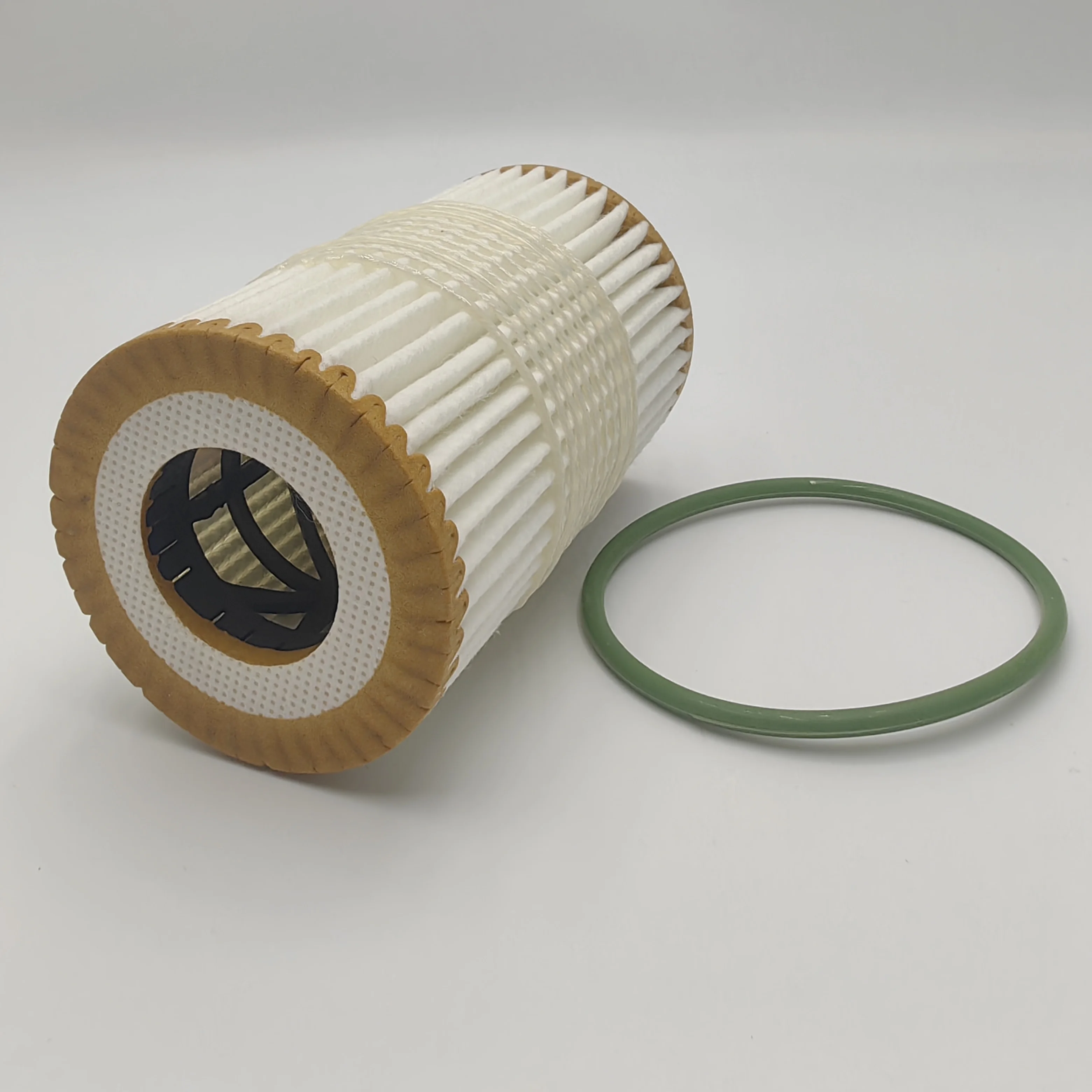 for Volkswagen Audi 06E115562H Automotive spare parts oil filter 06E115562H