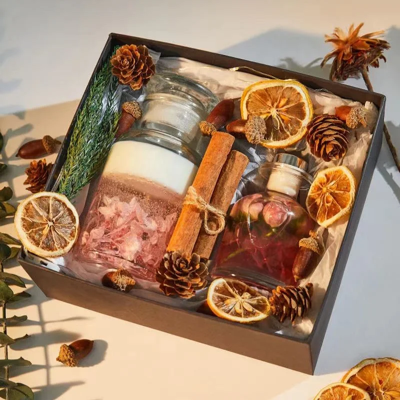 Luxury aesthetic glass bottle containing dried flowers jelly wax aromatherapy candle gift set