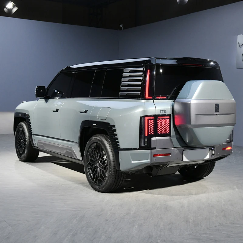 2023 New Launched BYD Yangwang U8 Hybrid Car Conversion Kit