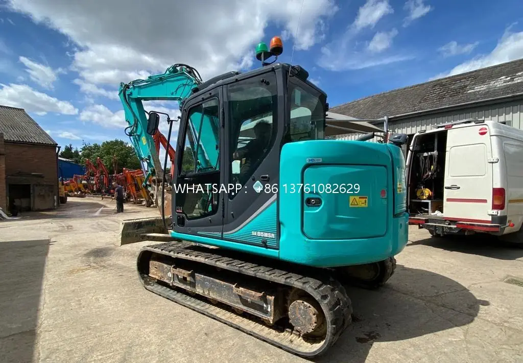 Оригинальный Японский мини 8-тонный экскаватор Kobelco SK85 продает с длительным сроком службы и стабильной производительностью по низкой цене