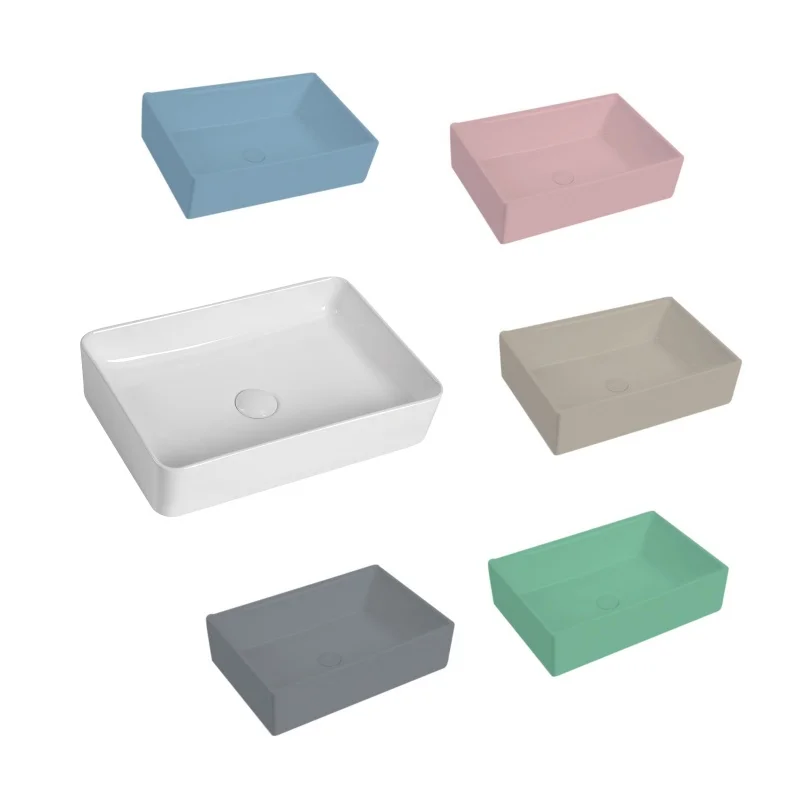 Керамическая раковина в виде умывальника