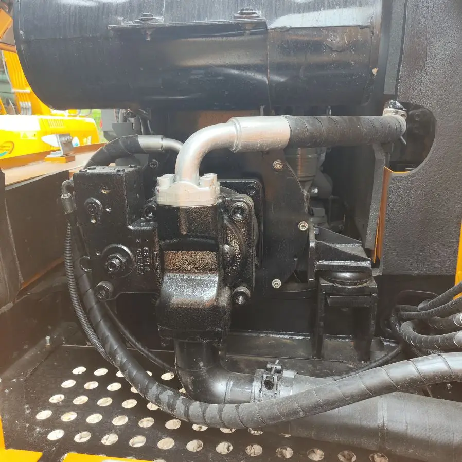 Second hand SANY SY95C pro excavator almost new condition and 9.5 ton with cheap price used SANY SY95Cpro 95C