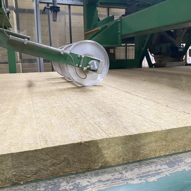 Waterproof Profession Wholesale Thermal Insulation Rock Wool High Temperature Resistant thermal insulation rock wool board