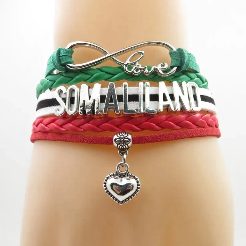 Bracelet 1.jpg