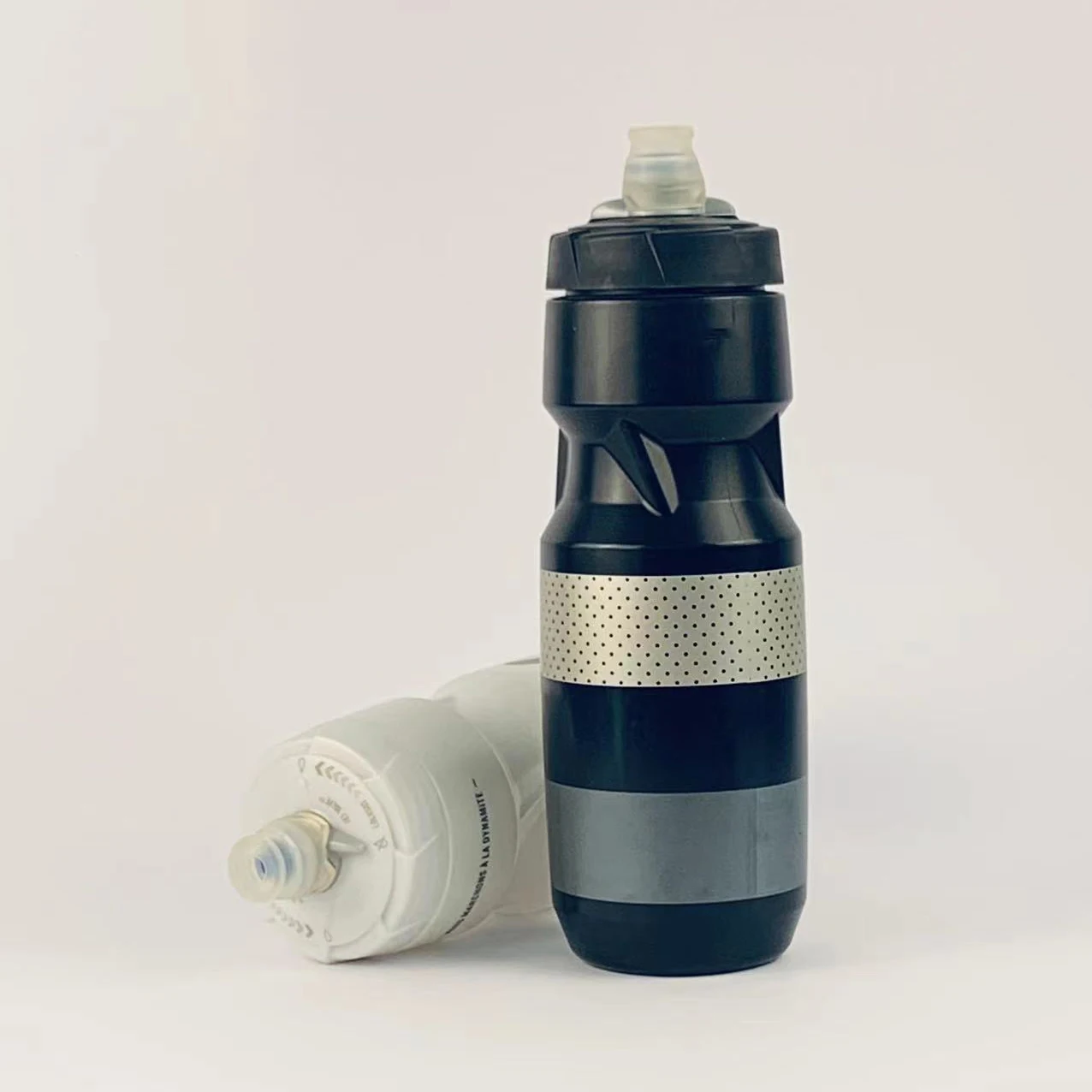 700ml Glass Sports Water Bottle Adults Outdoor Cross-Country Cycling Camping Outdoor Activities Food Grade Squeeze Water Bottle