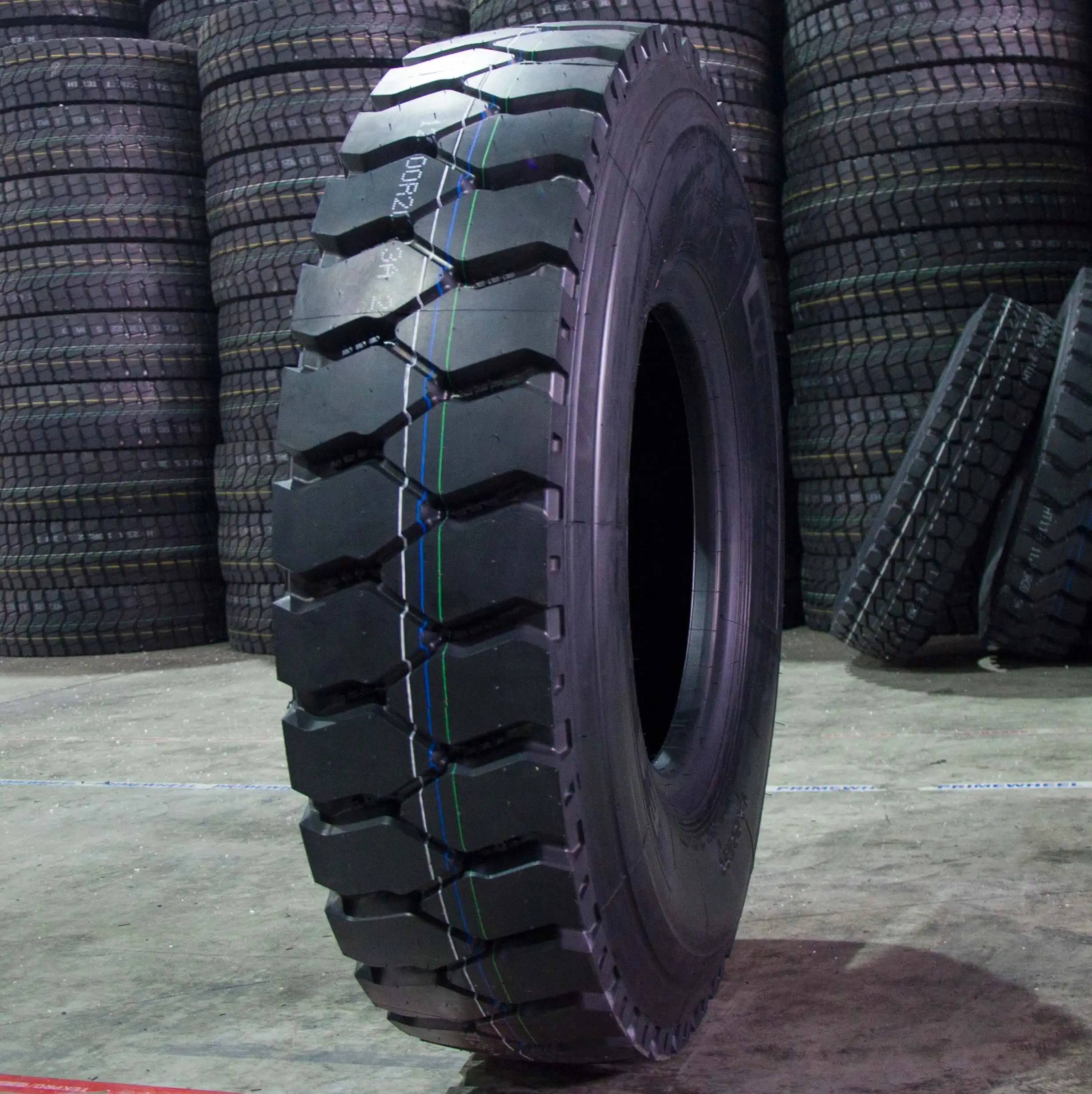Truck bus tyre 215 75 17.5 7.50r16 1200r20 10.00r20