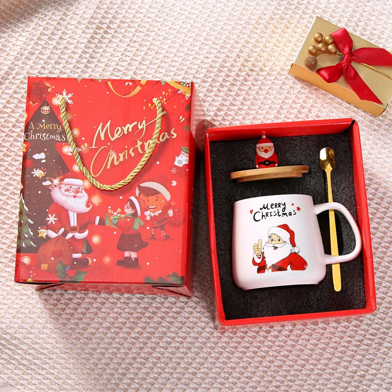 Wholesale 2024 Celebrate Christmas gift custom ceramic promotional mugs cups with wood lid and spoon