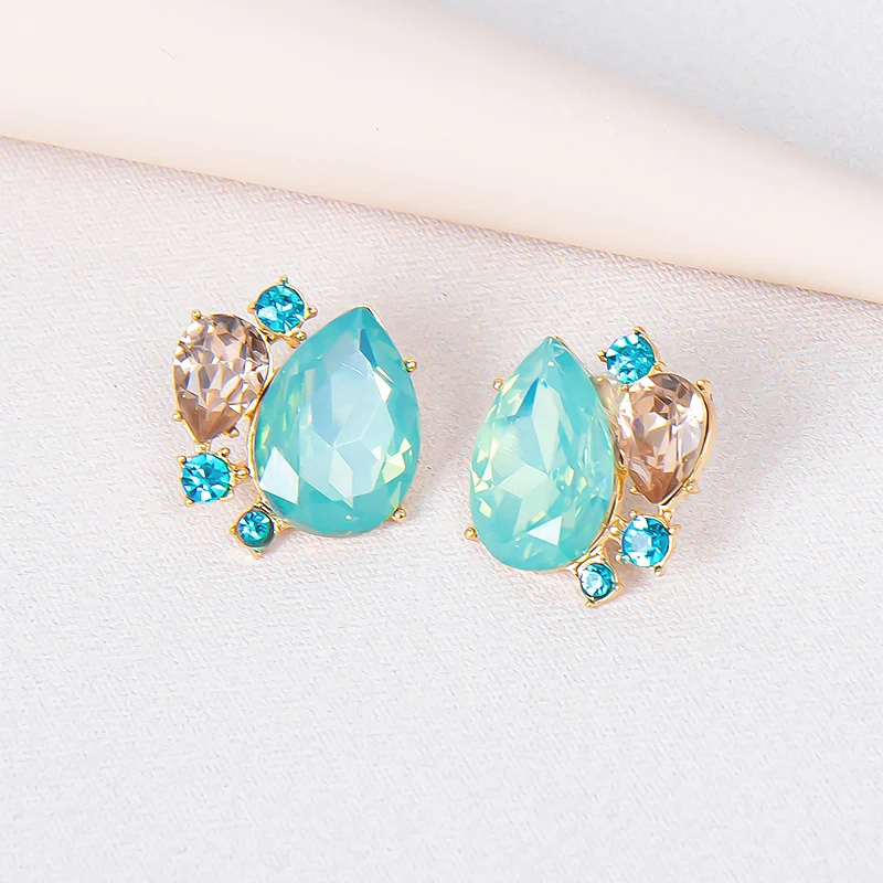Chic 4 Claw Setting Sapphire Crystal Geometric Fashion Earrings Blue Crystal Rhinestone Water Drop Stud Earrings