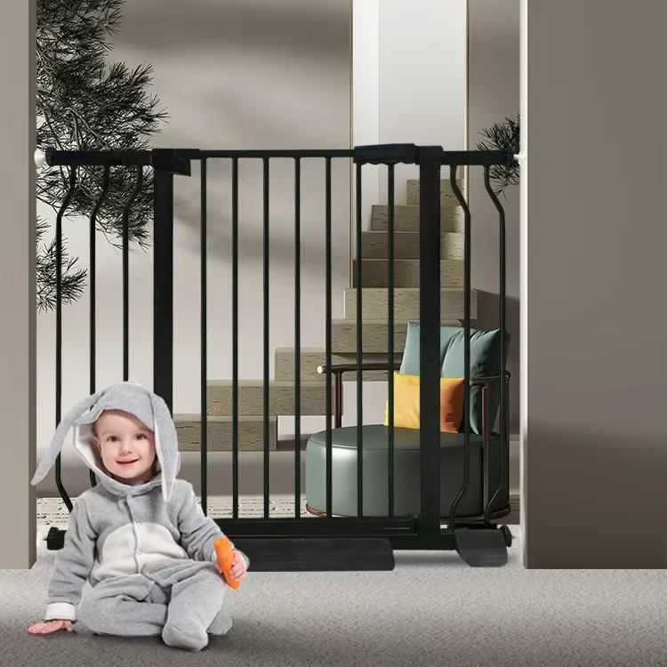 Chocchick Custom Expandable Width Stairs Barrier Metal Material Kids Protection Portable Fence Safety Baby Gate