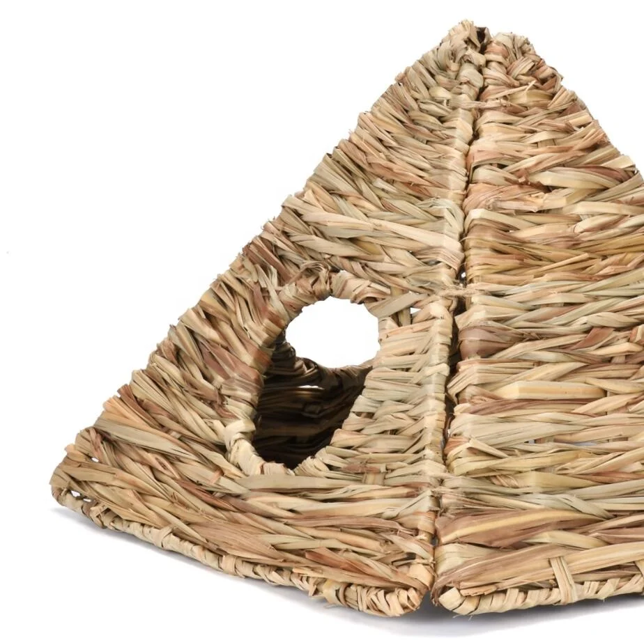 
Small Animal Woven Grass Cage Nest Rabbit Hamster Guinea Pig Chinchillas House Chew Toy Pet Bed 