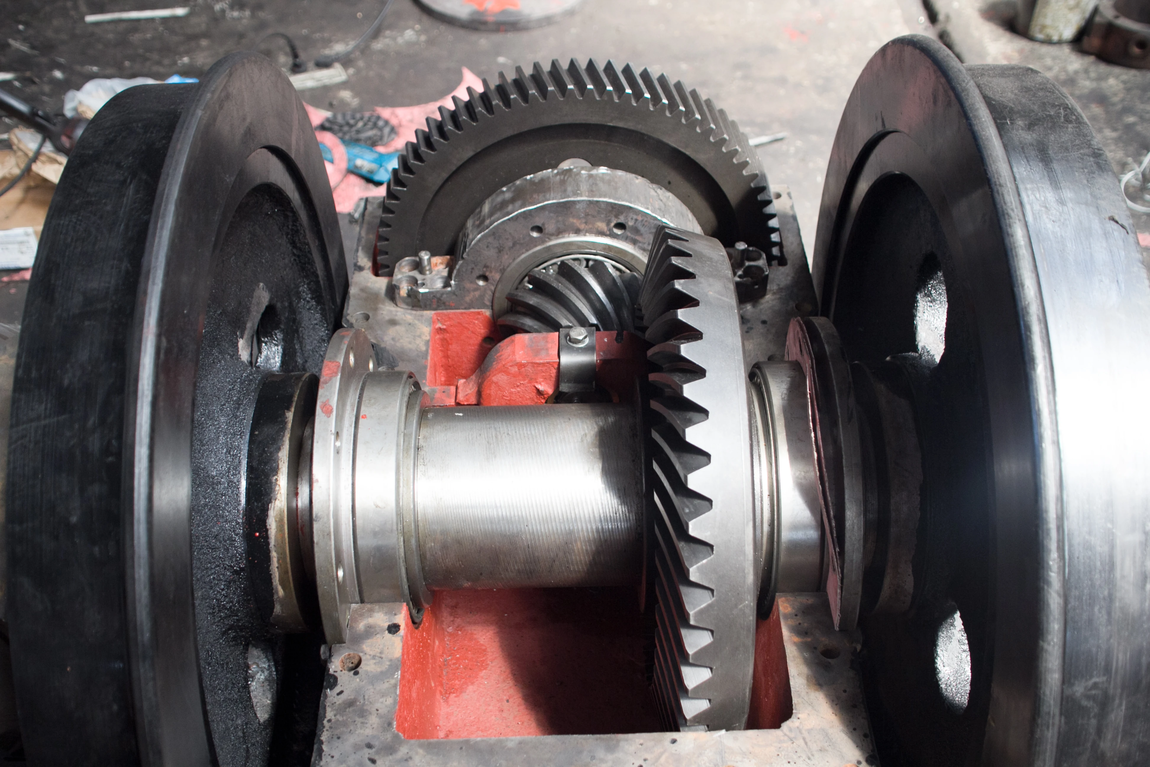 Factory Directly Selling 20 Tonne Anti-explosion Diesel-electric Locomotive for Mine Tunnel Transportation