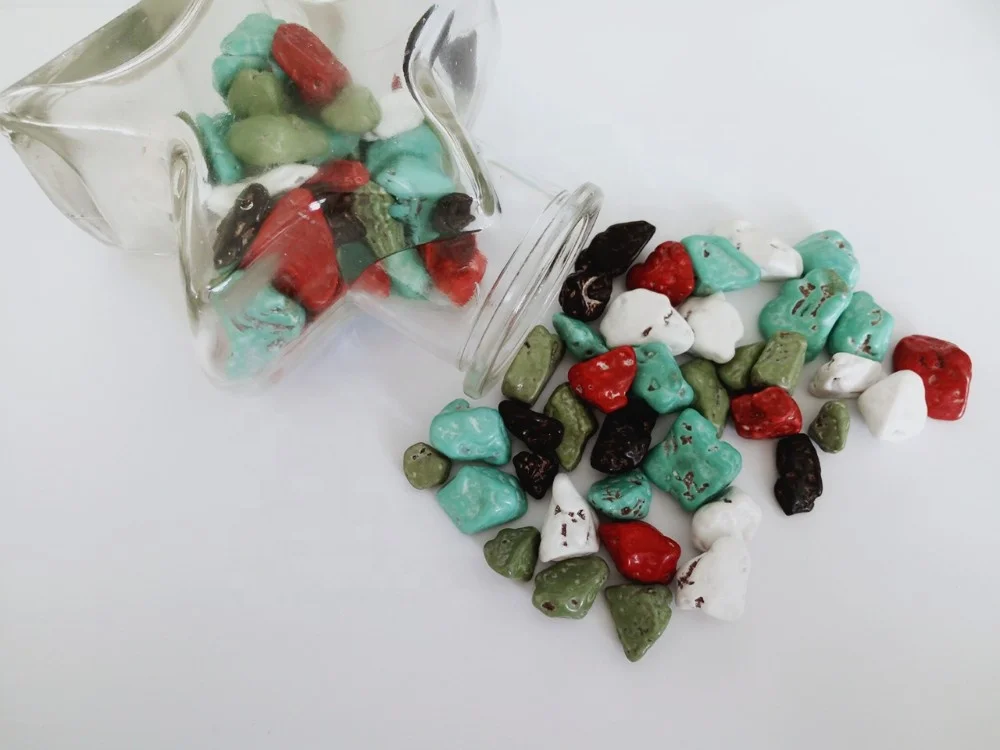 Chinese manufactured high quality stone candy chocolate stone chocolate rocks candy