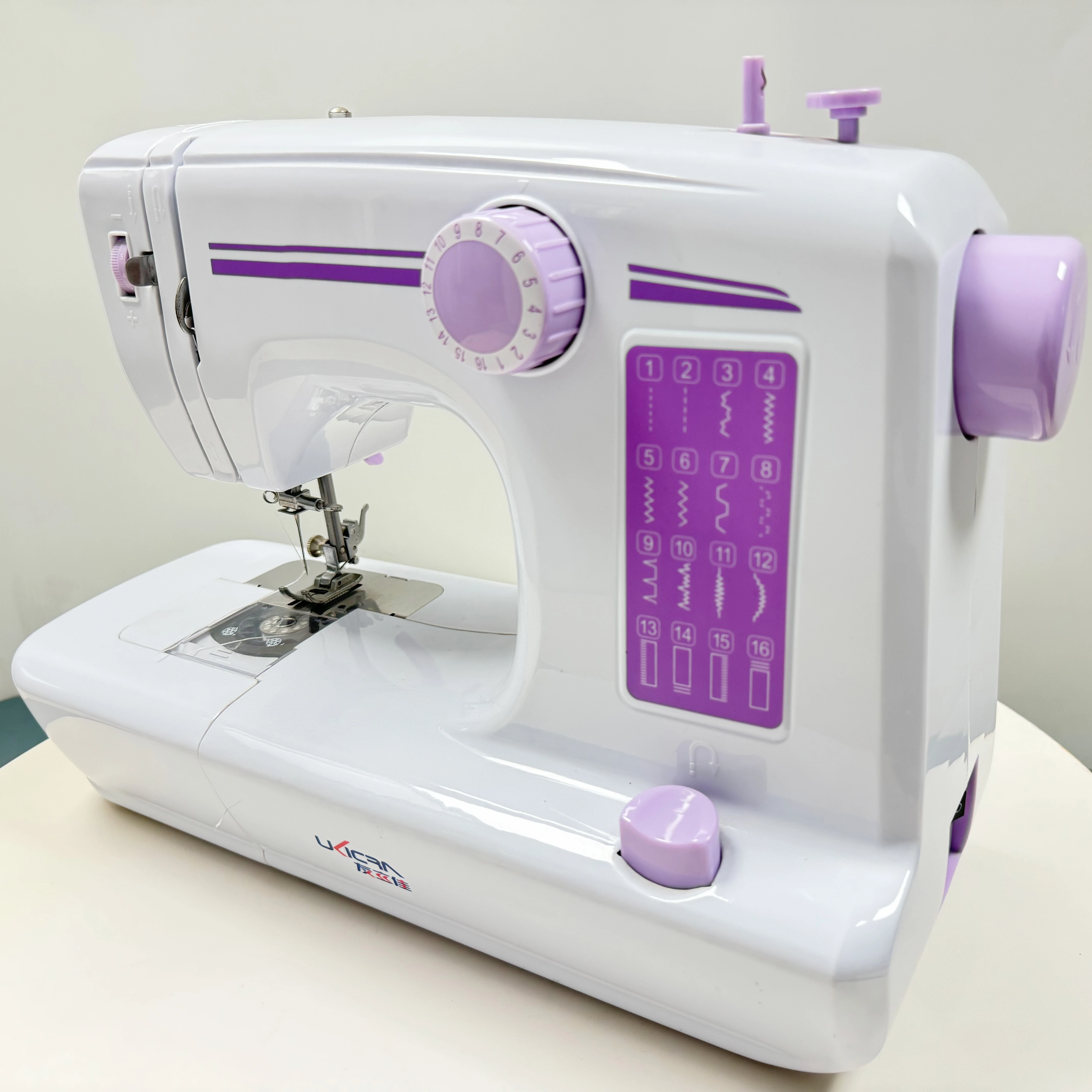 Швейная машина flatlock для перчаток и носков