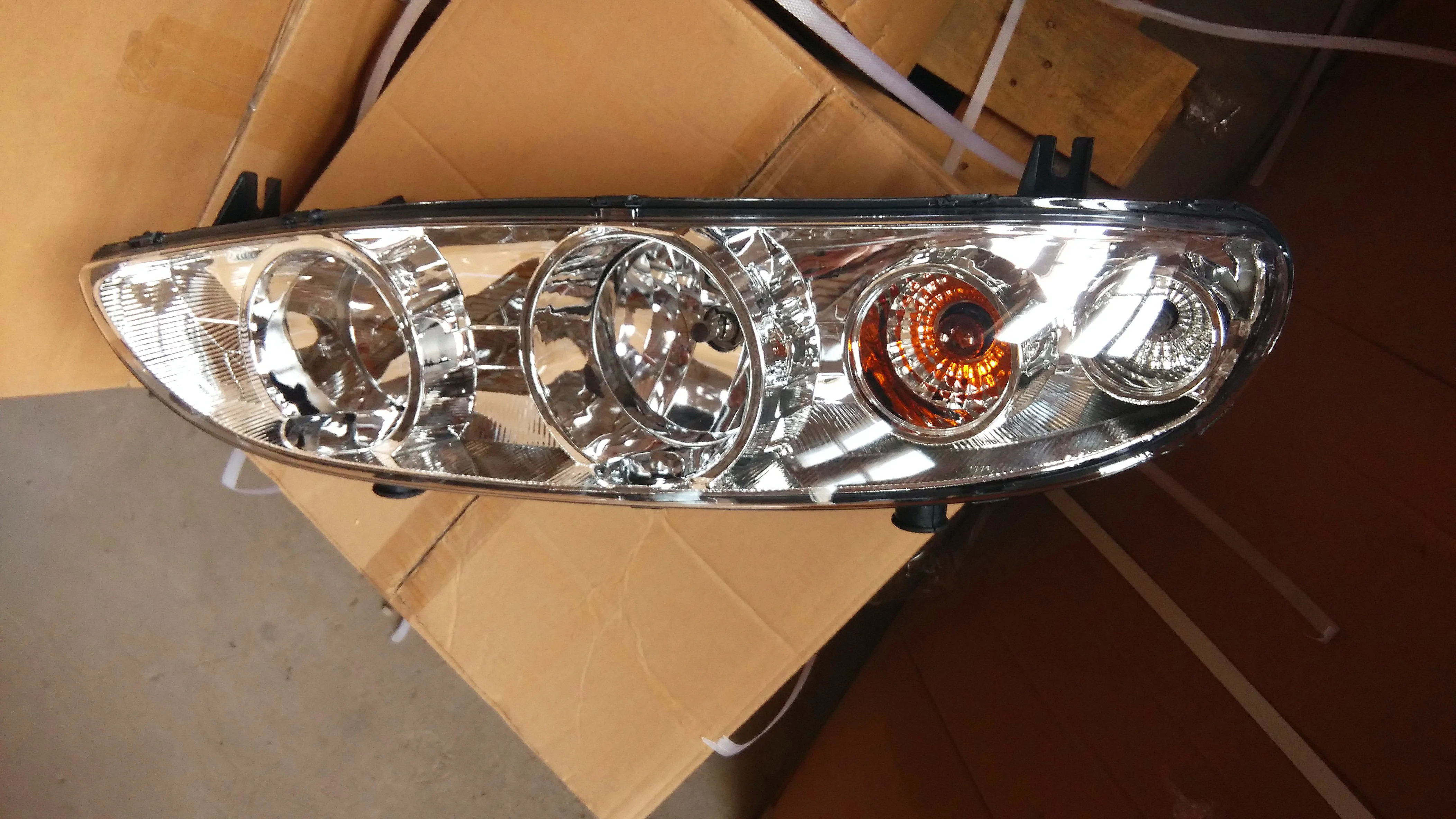 HC-B-1382 Marcopolo G6 bus parts accessories marcopolo head light