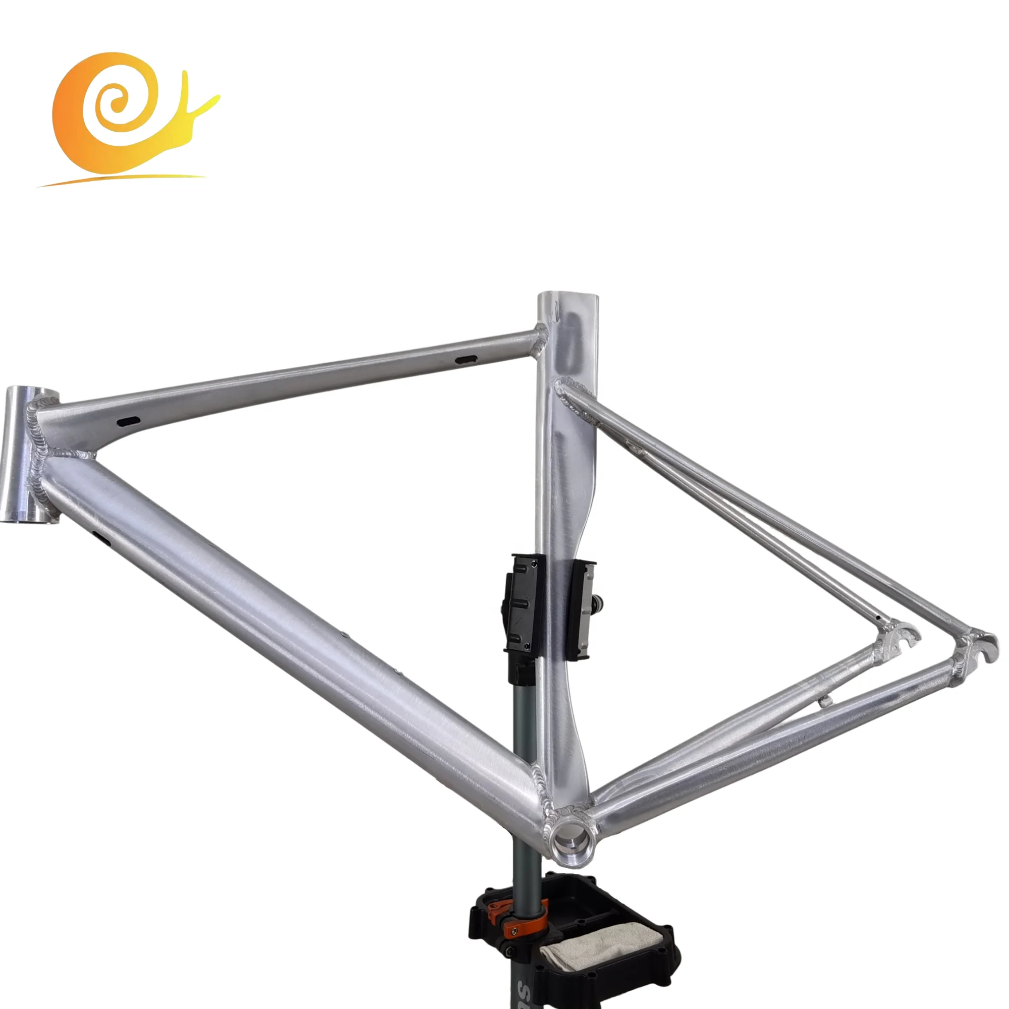2021New Arrivals 700c Brompeon Superlight Chopper Bike Roadbike Frame Cycle Production Aluminum Alloy Road Bicycle Frame