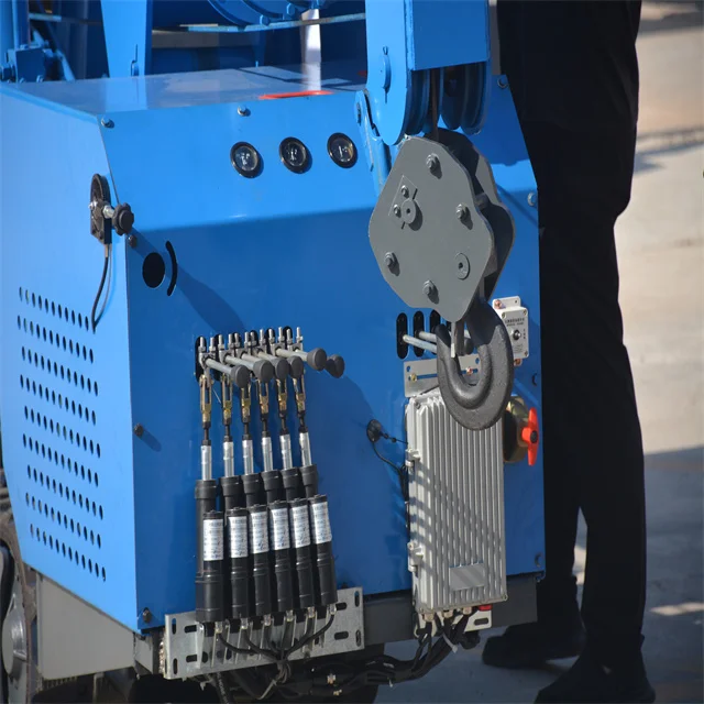 China Hydraulic 5/8-ton Crawler Crane Multifunctional 3-ton Mini Spider Crane Foldable Spider Crane for Sale