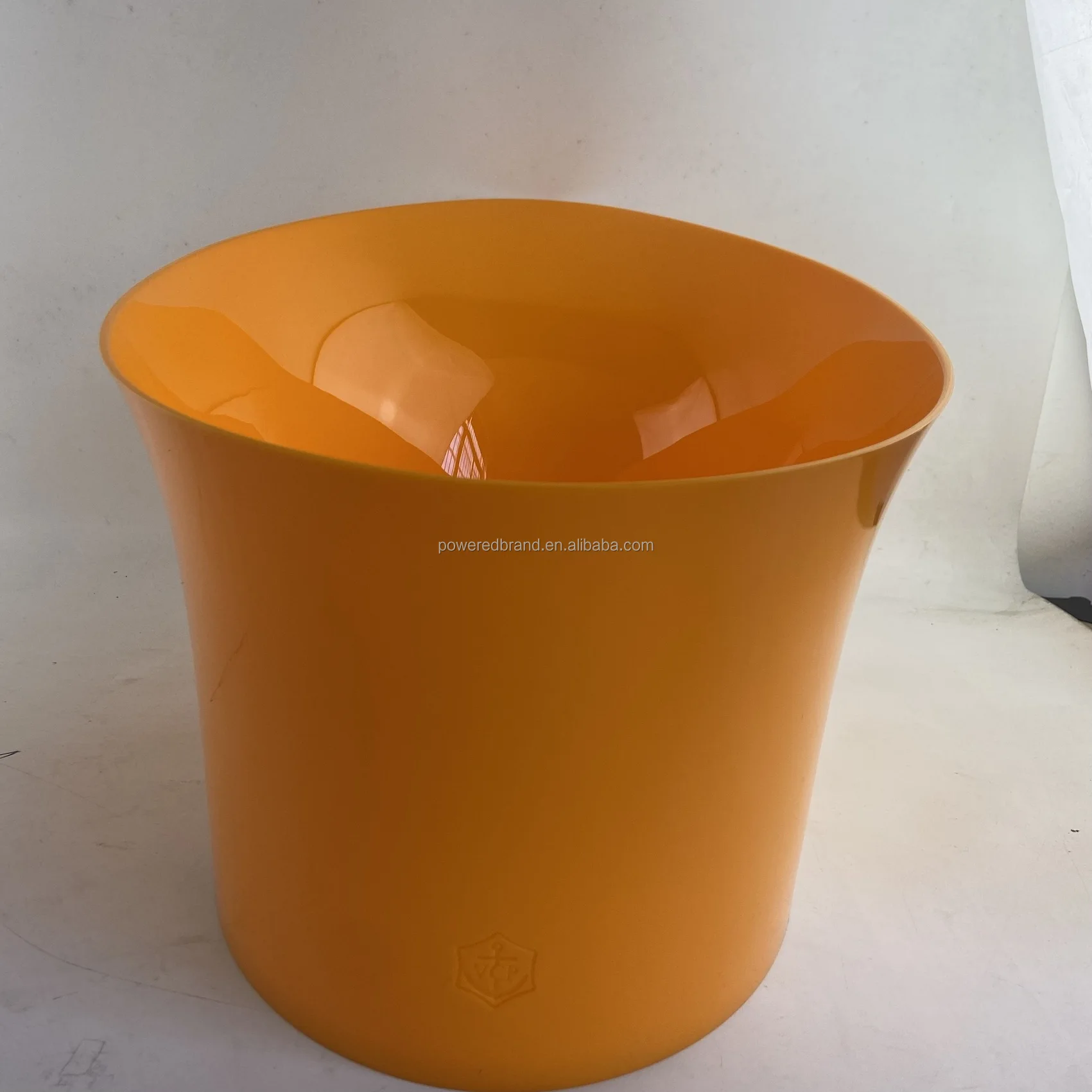 Customized colored Acrylic Champagne Cooler Ice Bucket