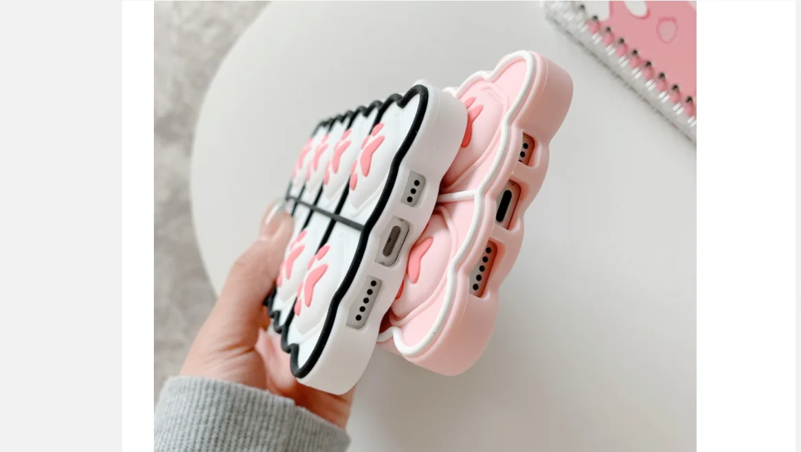 Custom Stress Reliver Silicone Push Bubble Toy Smartphone Cover 3D Cat Bear Paw Claw Phone Case for iPhone 11 12 13 14 pro max