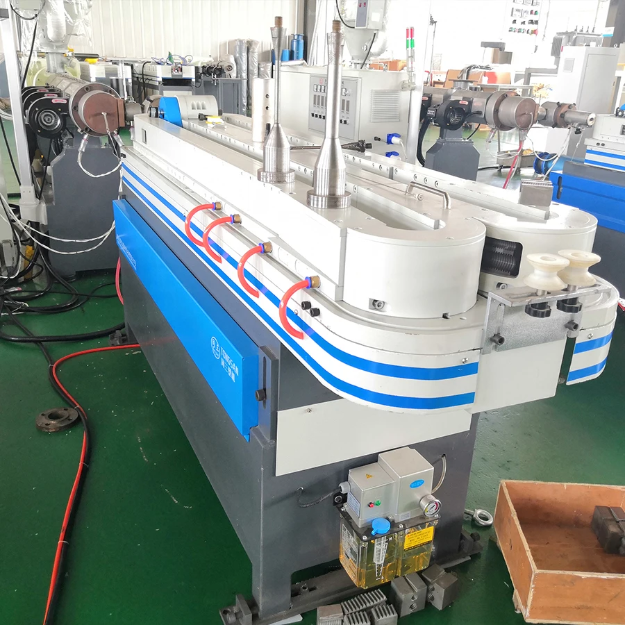 12-40mm Corrugated Plastic Pipe Machine High Speed Single Wall Corrugated Pipe Extrusion Line With Vacuum Pump Recycling Plastic