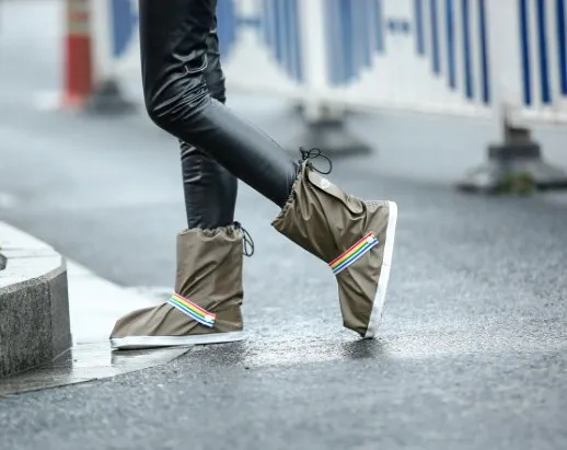 Four season Outdoor travel New style thickening can add fleece inside waterproof boots  for cycling tourism