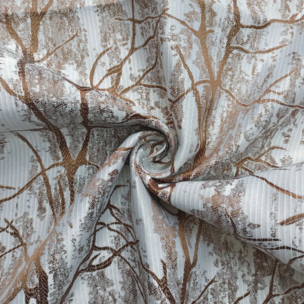 Фабрика Китая оптовая продажа 100% полиэфирная тканая жаккардовая ткань металлическая Серебристая Золотая пряжа новые узоры окрашенная обивка