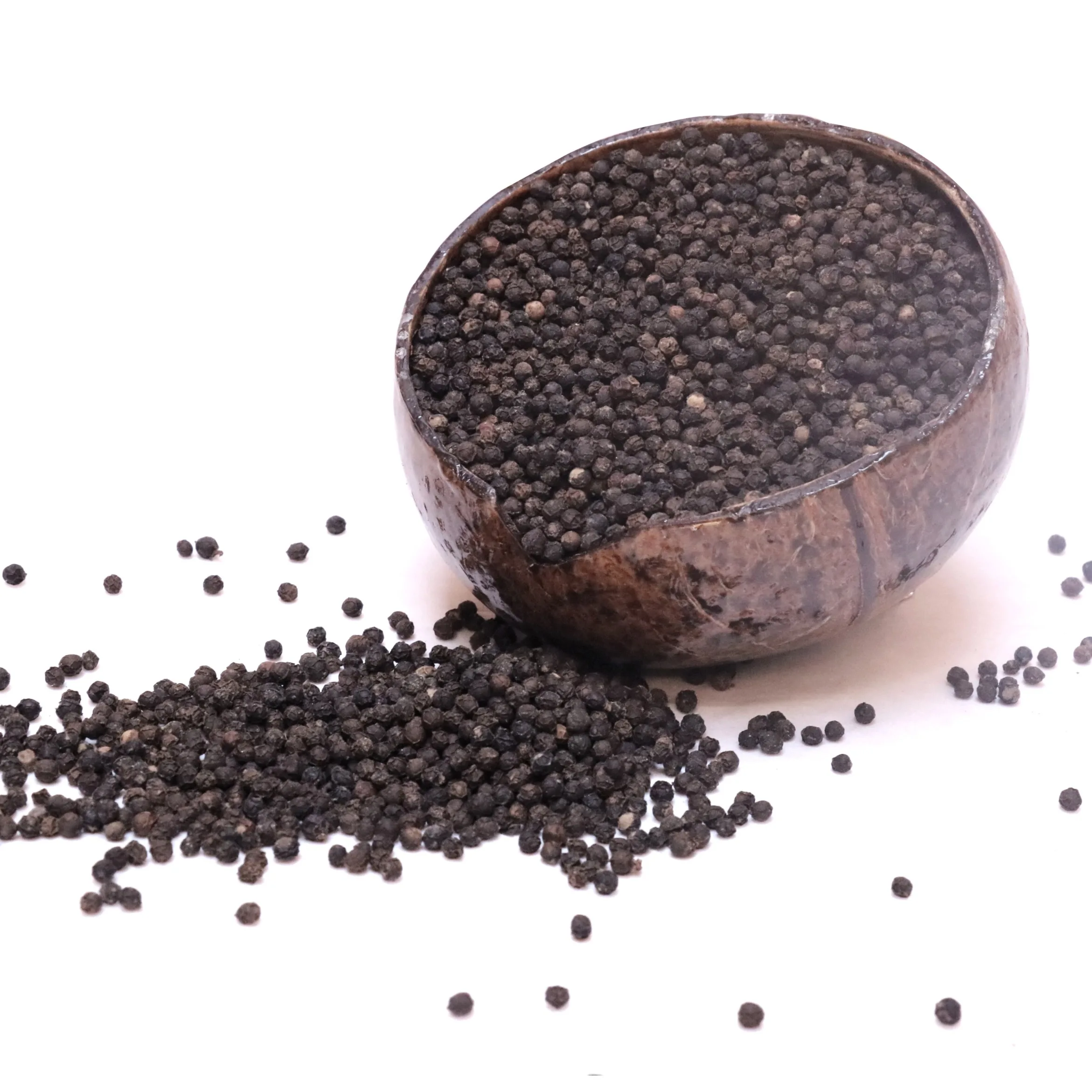 Guangxi organic spicy black pepper batch price the most preferential natural Vietnamese pepper hot dry black pepper