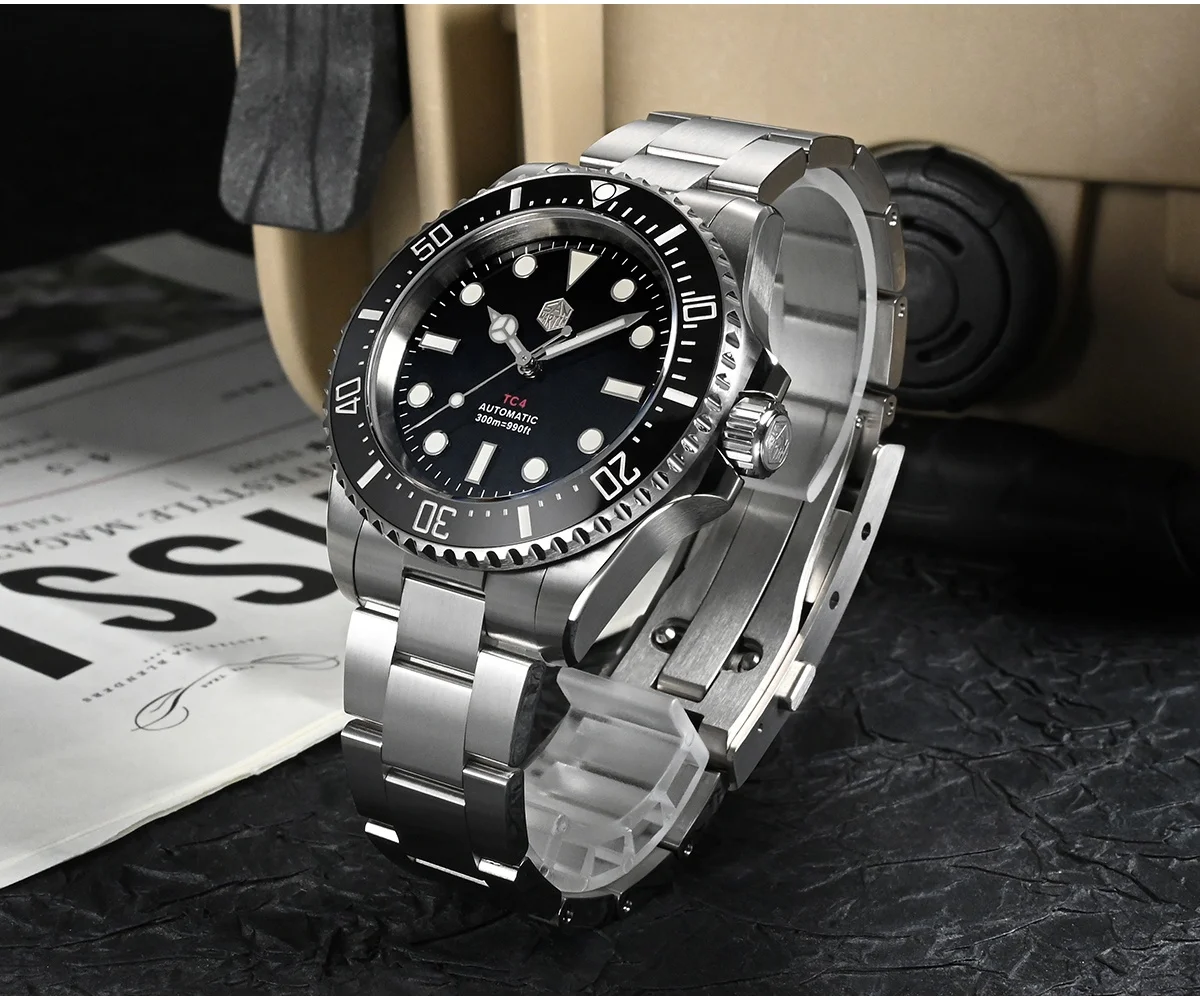 Luxury titanium alloy waterproof high quality automatic watch for men Mechanical Watch for men Sapphire Glass watch