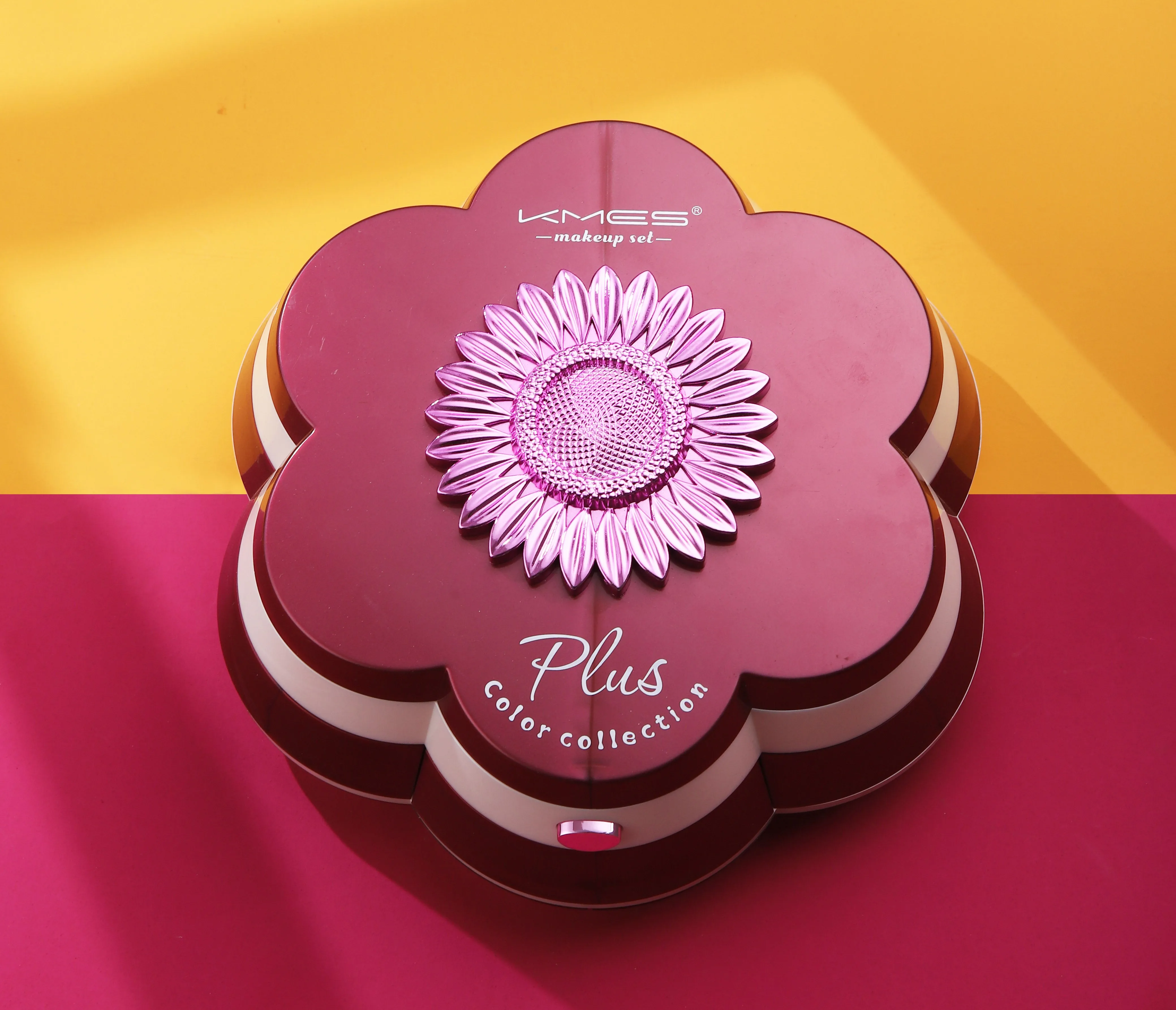 OEM/ODM beauty  cosmetics  eyeshadow/powder /Lipstick/blusher   KMES brand  girls makeup set/kit  NO:C-1059